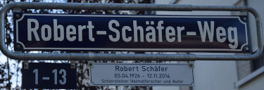 Neues Straßenschild „Robert-Schäfer-Weg“